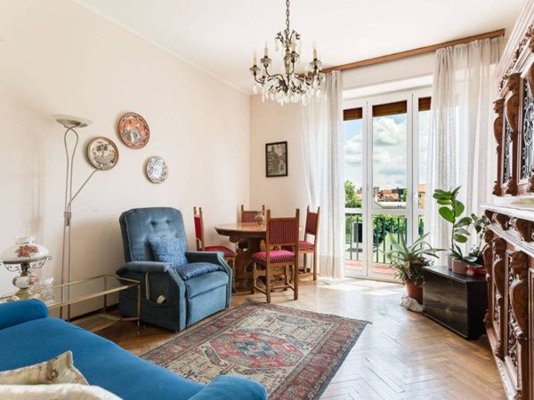 appartamento in vendita a Milano in zona Gorla