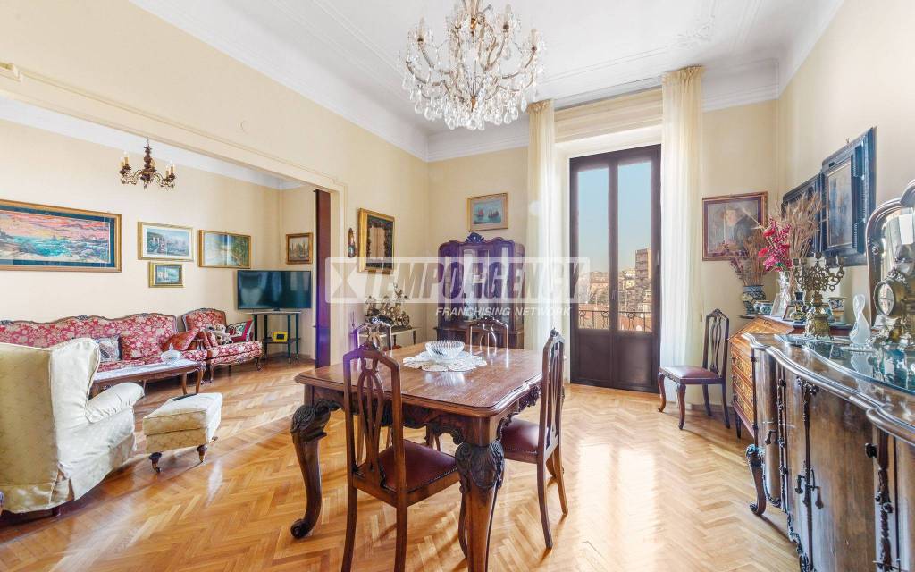 appartamento in vendita a Milano in zona Città Studi