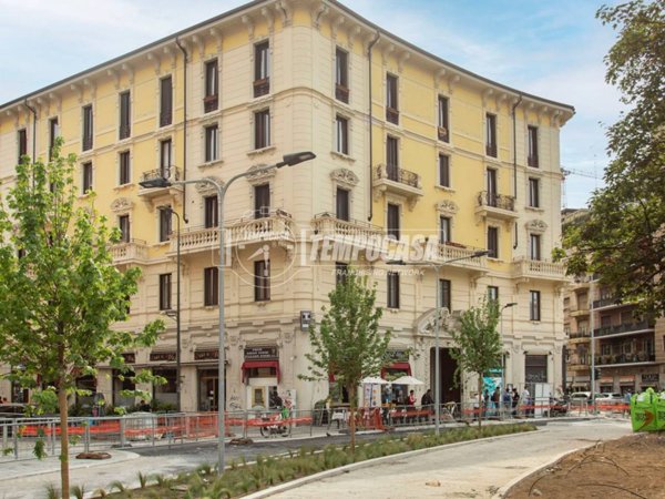 appartamento in vendita a Milano in zona Centro Direzionale