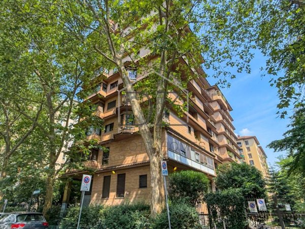 appartamento in vendita a Milano in zona Solari