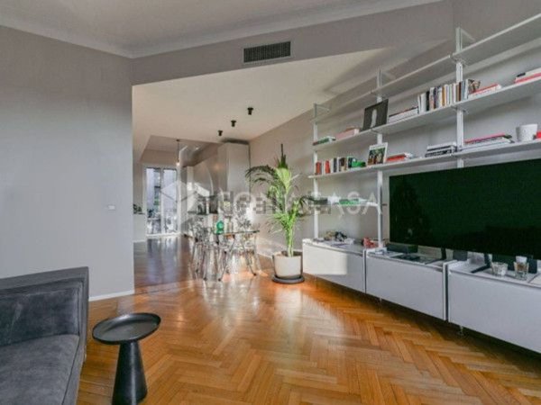 appartamento in vendita a Milano in zona Centro Direzionale