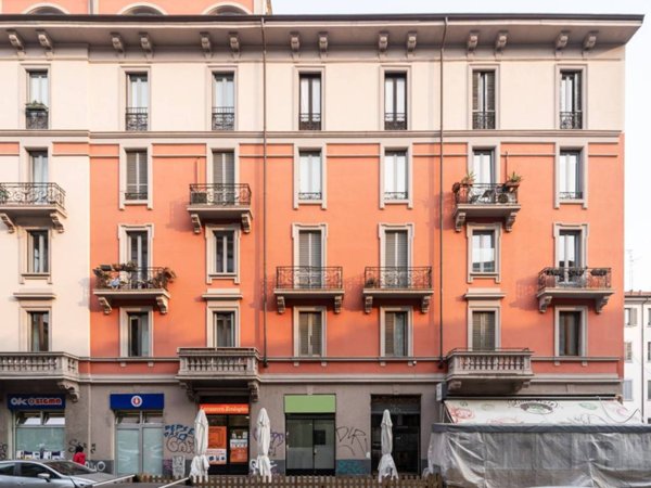 negozio in vendita a Milano in zona Centro Direzionale