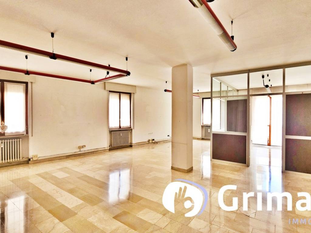 ufficio in vendita a Milano