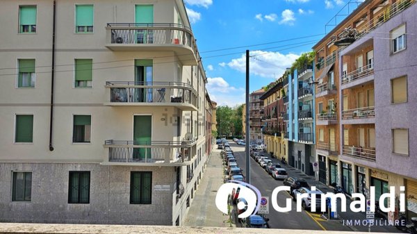 ufficio in vendita a Milano in zona Conchetta