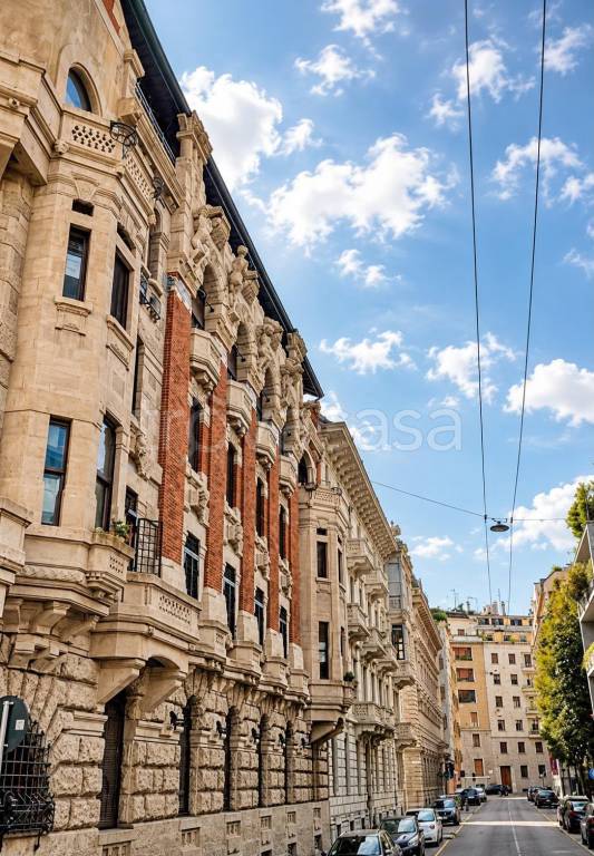 appartamento in vendita a Milano in zona Porta Venezia