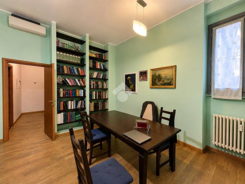 appartamento in vendita a Milano in zona Porta Romana