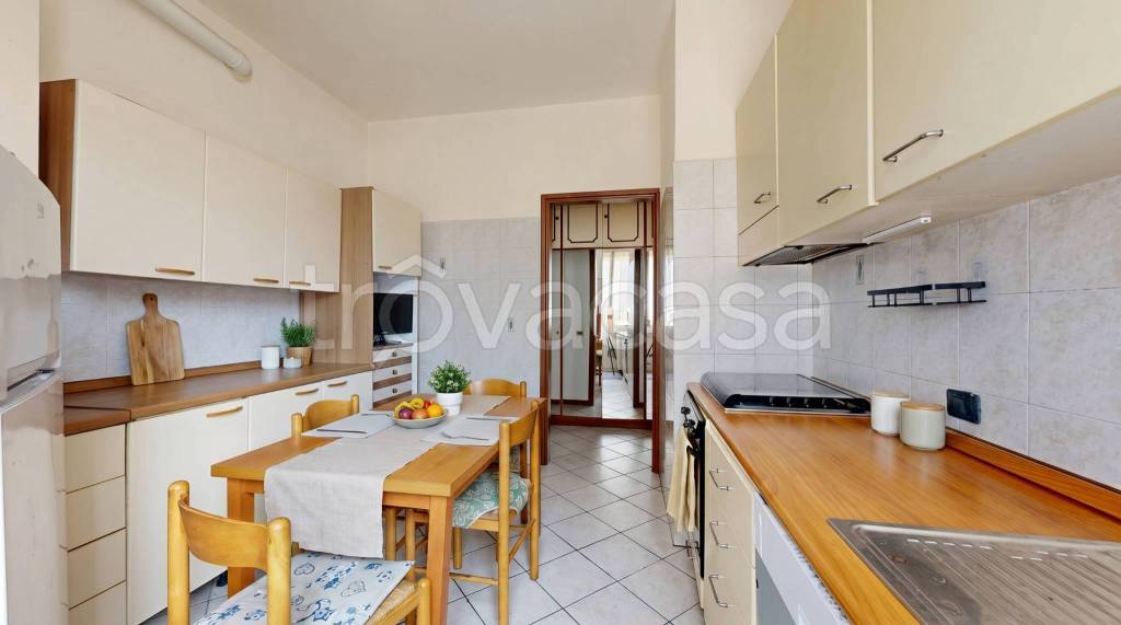 appartamento in vendita a Milano in zona Loreto