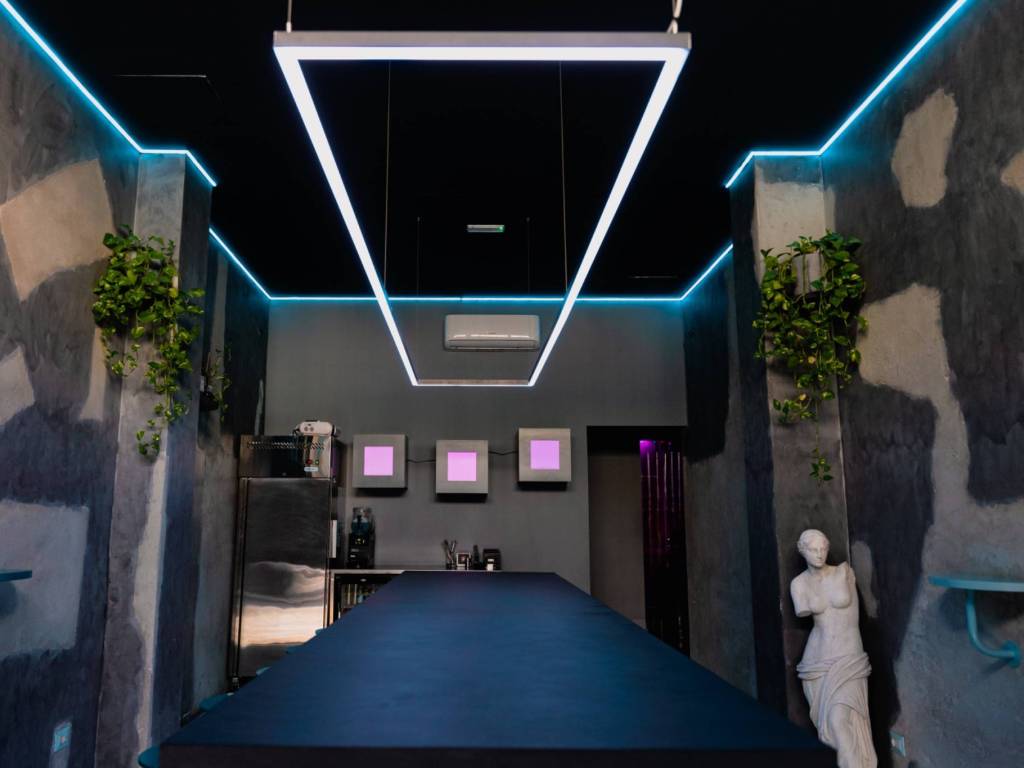 negozio in vendita a Milano in zona Lambrate