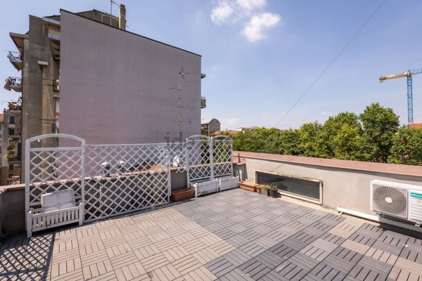 appartamento in vendita a Milano in zona Stadera
