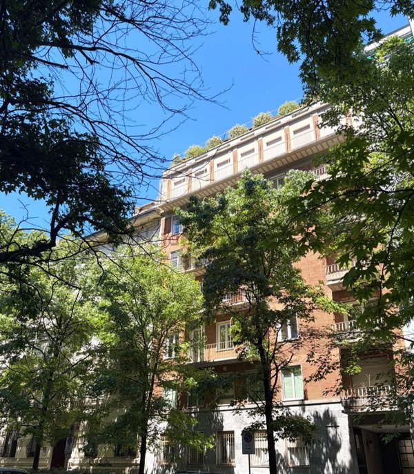 ufficio in vendita a Milano in zona Porta Magenta