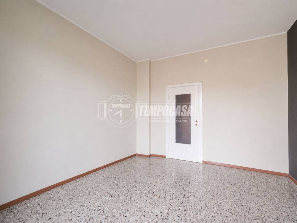 appartamento in vendita a Milano in zona Rottole