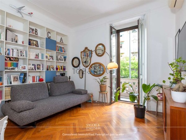 appartamento in vendita a Milano in zona XXII Marzo