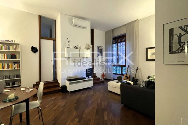 appartamento in vendita a Milano in zona Cavriano