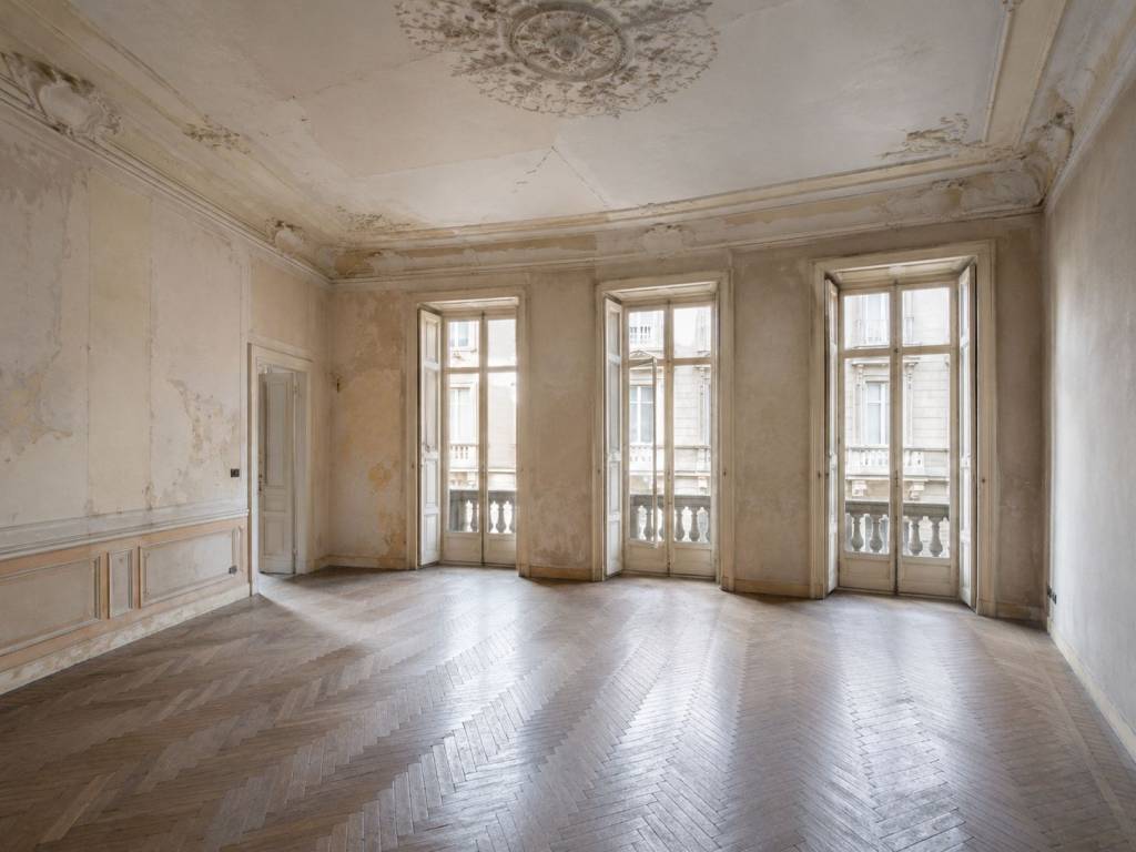 intera palazzina in vendita a Milano in zona Guastalla