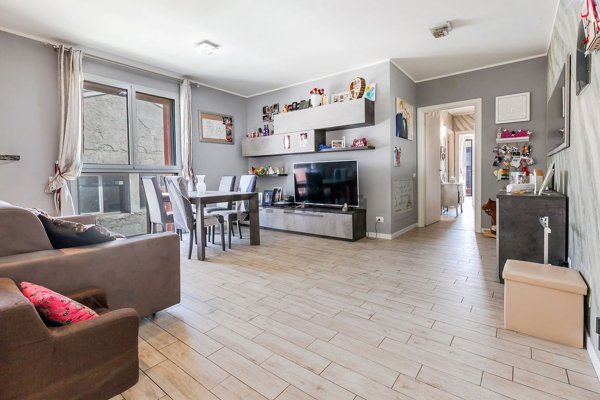 appartamento in vendita a Milano in zona Maggiolina