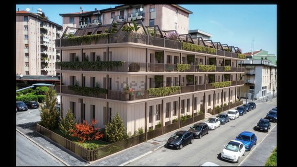 appartamento in vendita a Milano in zona Ghisallo