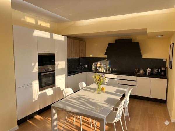appartamento in vendita a Milano in zona Il Portello