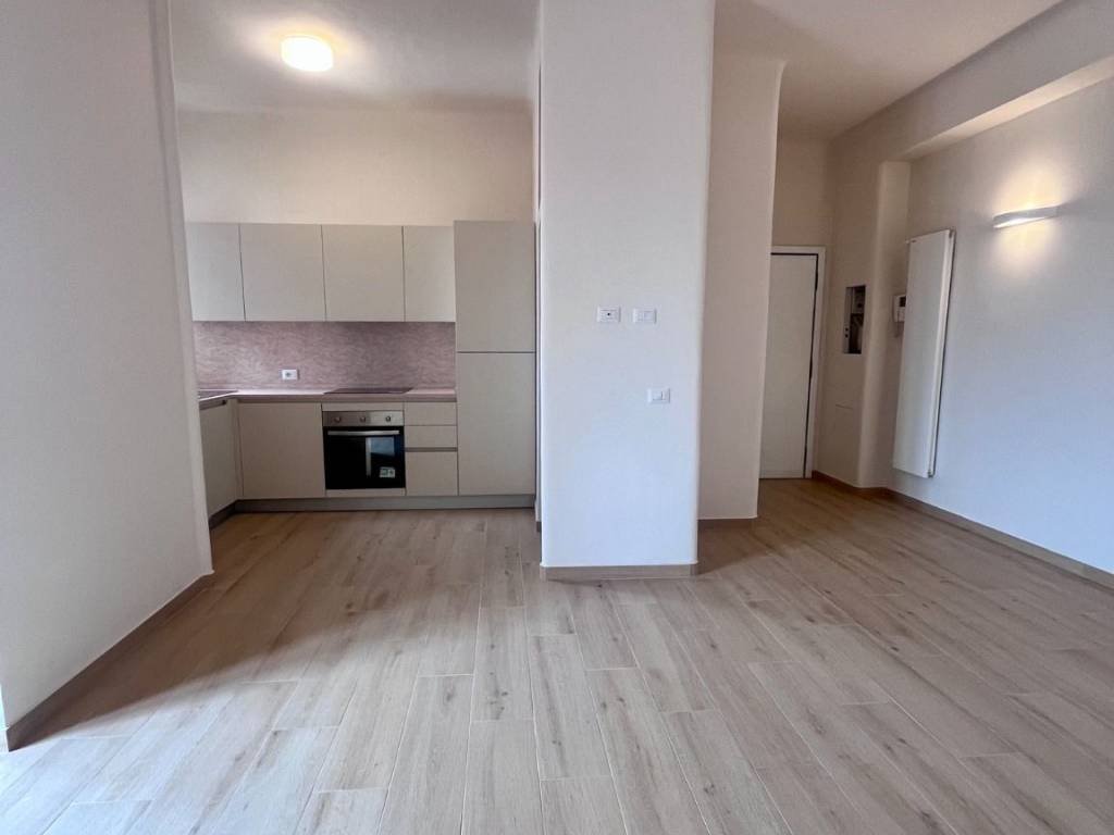 appartamento in vendita a Milano in zona Corvetto
