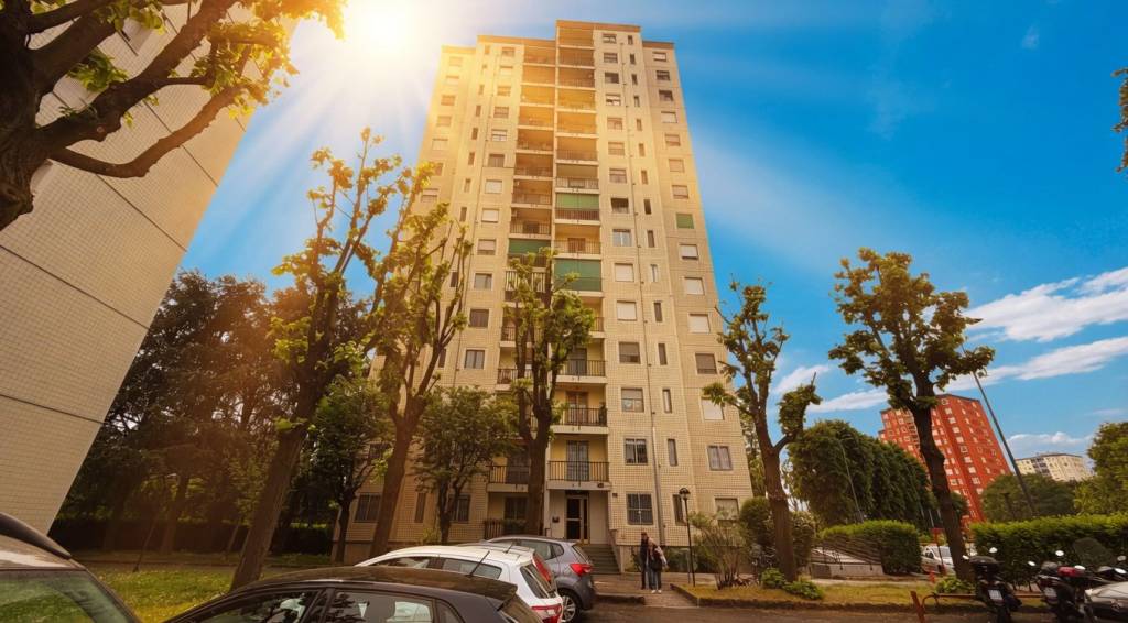 appartamento in vendita a Milano in zona Gallaratese