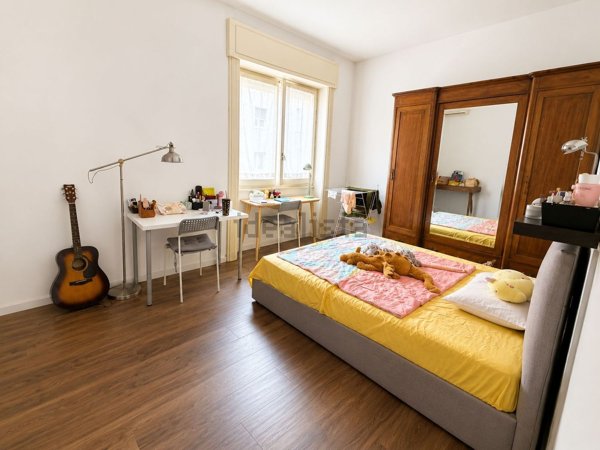 appartamento in vendita a Milano in zona Ponte Seveso