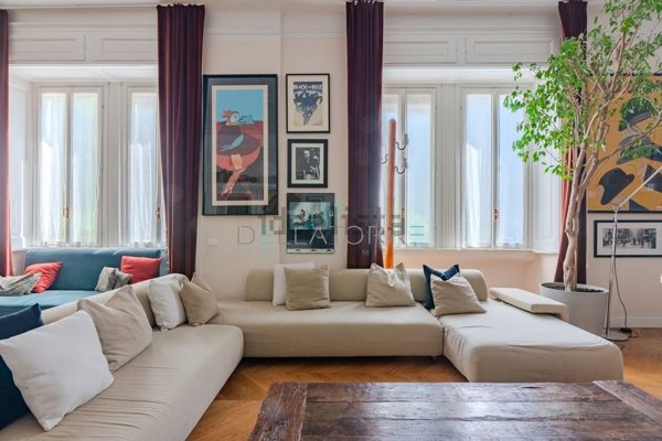 appartamento in vendita a Milano in zona XXII Marzo