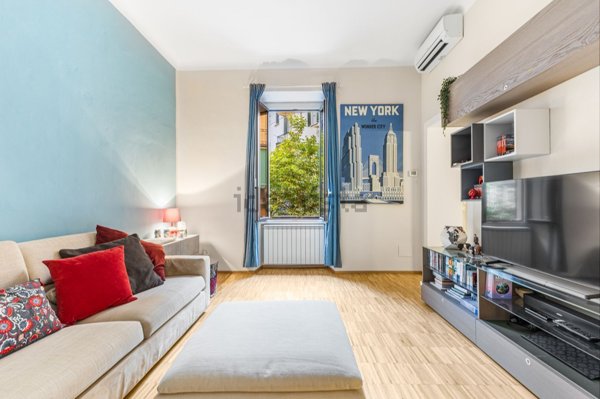 appartamento in vendita a Milano in zona Sempione