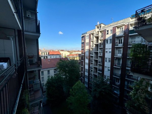 appartamento in vendita a Milano in zona Solari