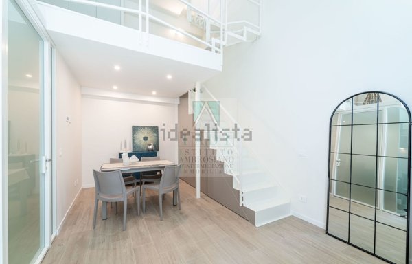appartamento in vendita a Milano in zona Vigentino