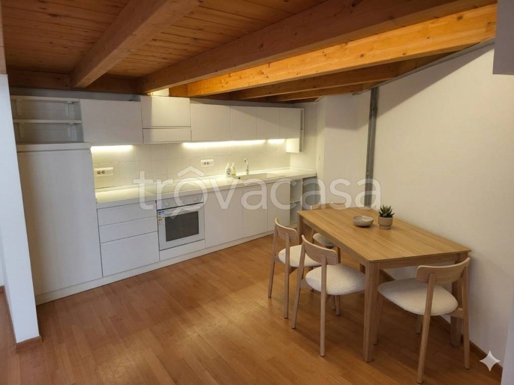 appartamento in vendita a Milano in zona Il Portello
