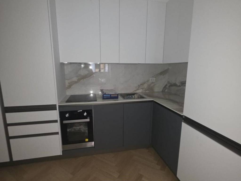 appartamento in vendita a Milano in zona Porta Nuova
