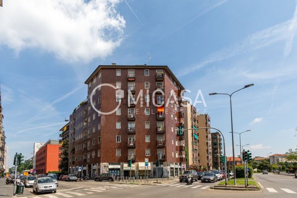 appartamento in vendita a Milano in zona Città Studi