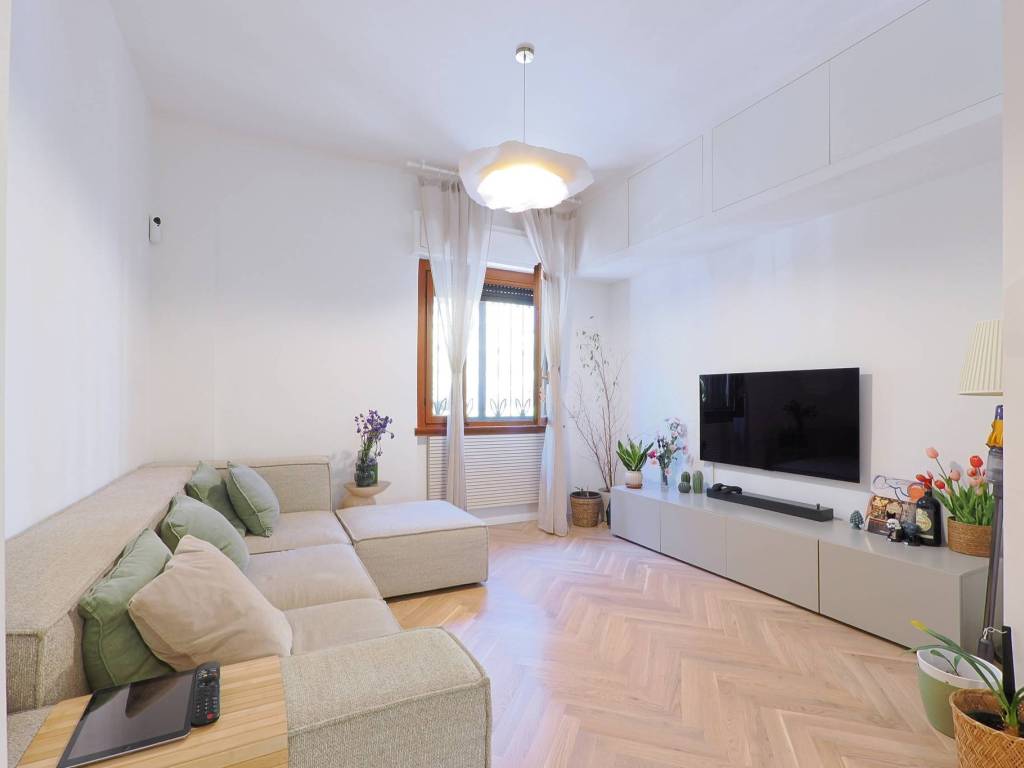 appartamento in vendita a Milano in zona Il Portello