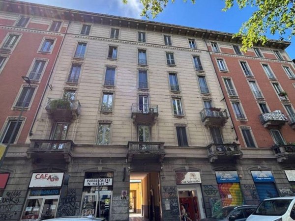 appartamento in vendita a Milano in zona Chiesa Rossa