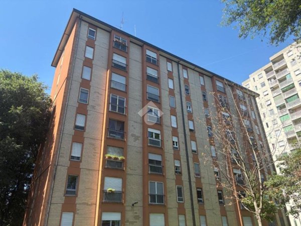 appartamento in vendita a Milano in zona Trenno