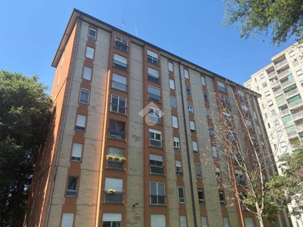 appartamento in vendita a Milano in zona Gallaratese