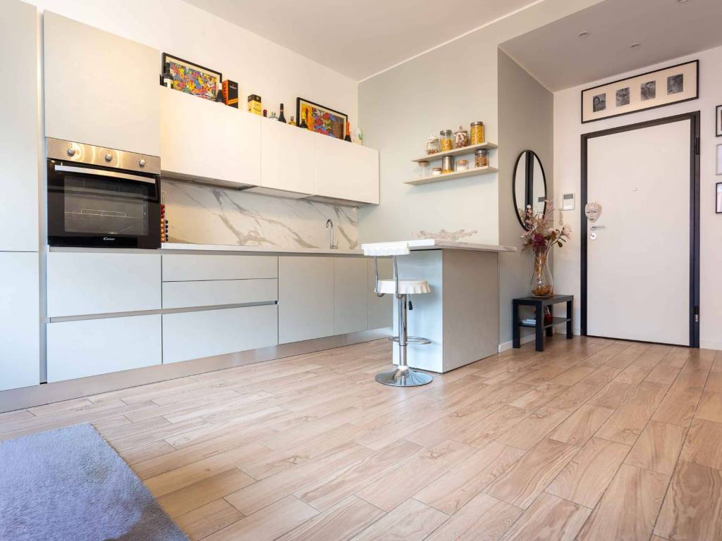 appartamento in vendita a Milano in zona Corvetto