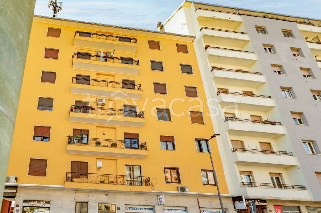 appartamento in vendita a Milano in zona Piazzale Lodi