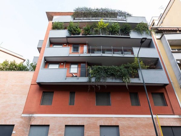 appartamento in vendita a Milano in zona San Siro