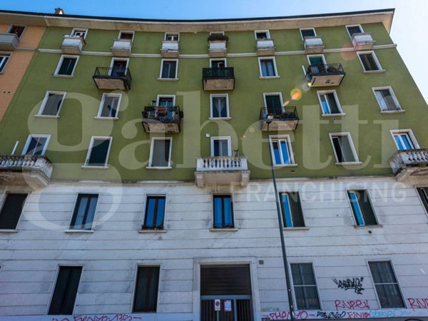 appartamento in vendita a Milano in zona Stadera