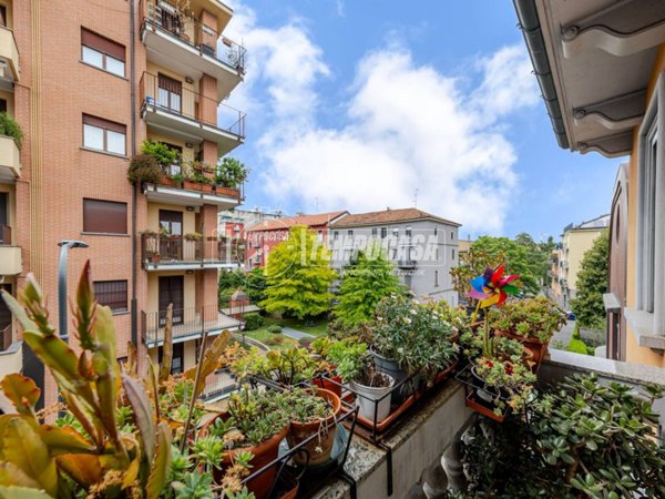 appartamento in vendita a Milano in zona Precotto