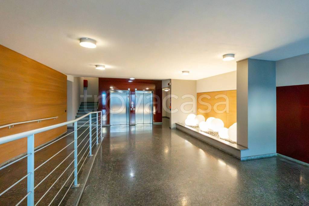 appartamento in vendita a Milano in zona Dergano