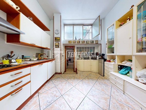 appartamento in vendita a Milano in zona Ghisolfa