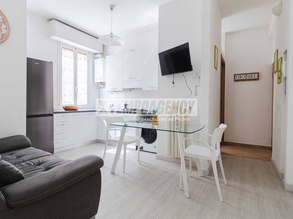 appartamento in vendita a Milano in zona Rogoredo