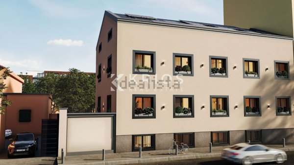appartamento in vendita a Milano in zona Cavriano