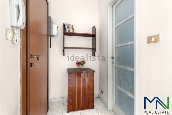 appartamento in vendita a Milano in zona Porta Genova