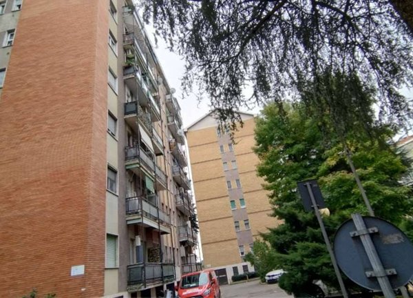 appartamento in vendita a Milano in zona Corvetto