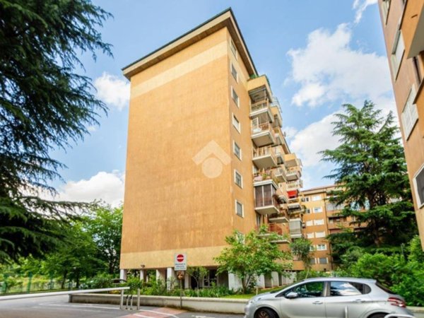 appartamento in vendita a Milano in zona Bicocca