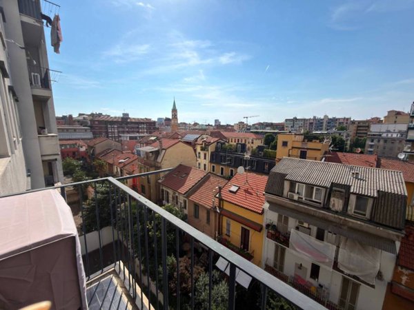 appartamento in vendita a Milano in zona Ghisolfa