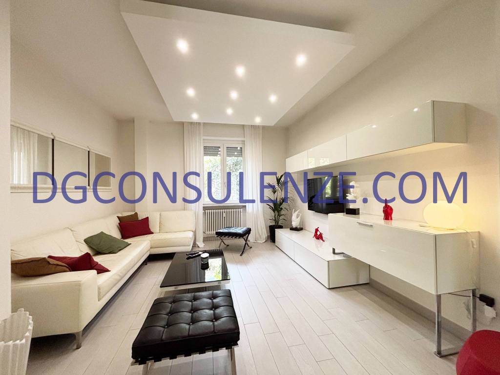 appartamento in vendita a Milano in zona Forlanini