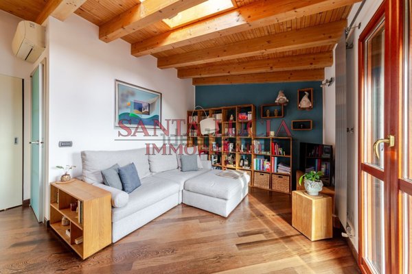 appartamento in vendita a Milano in zona Città Studi